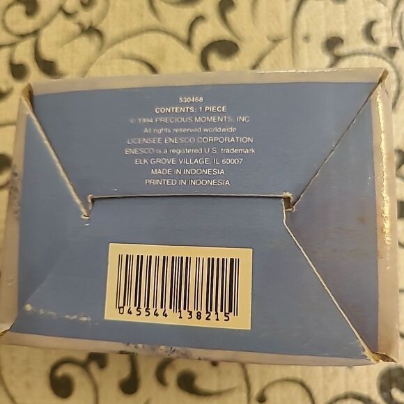 1994 Precious Moments Ornament - Picture 9 of 9